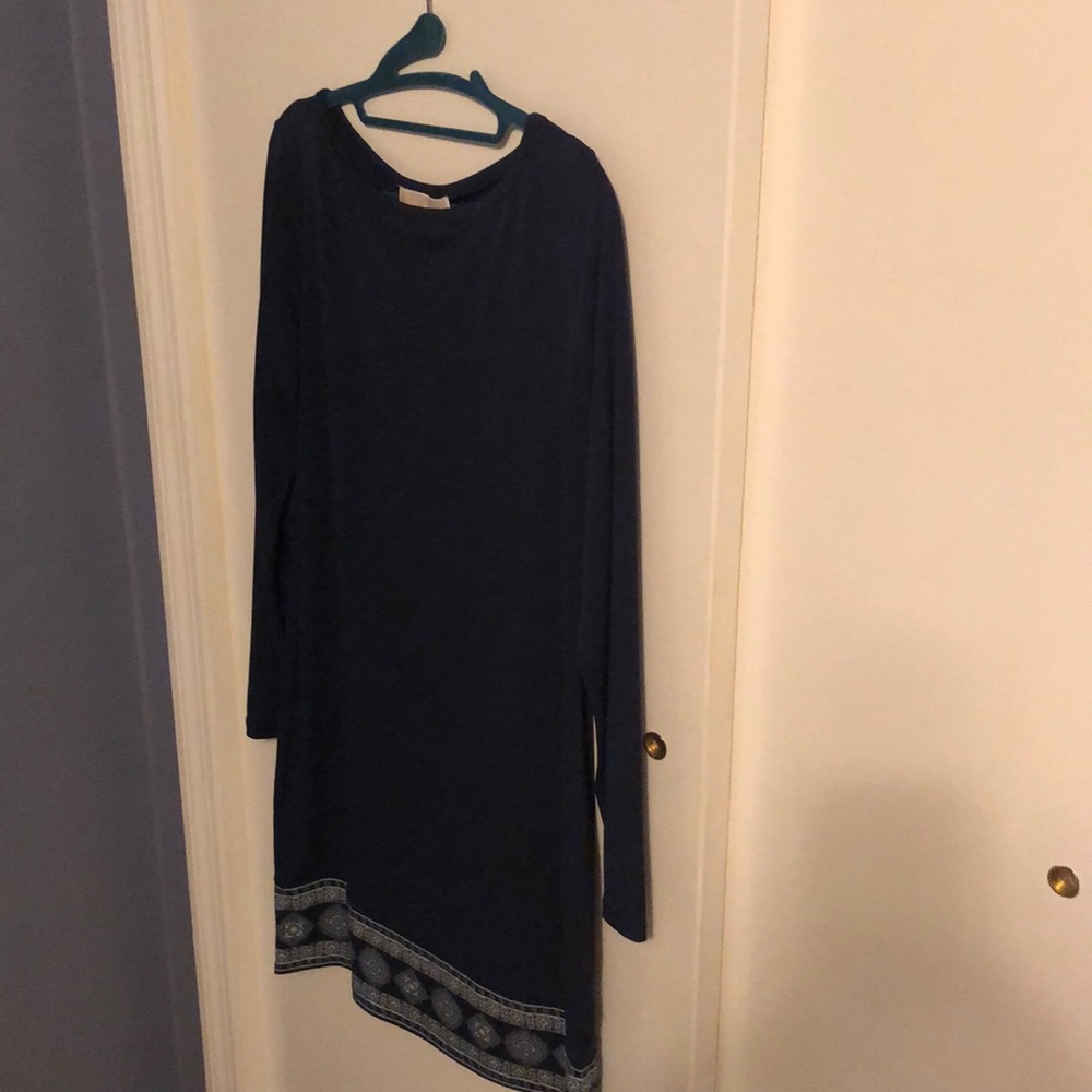 Micheal Kors Classic Navy Blue Dress. - Picture 5 of 5